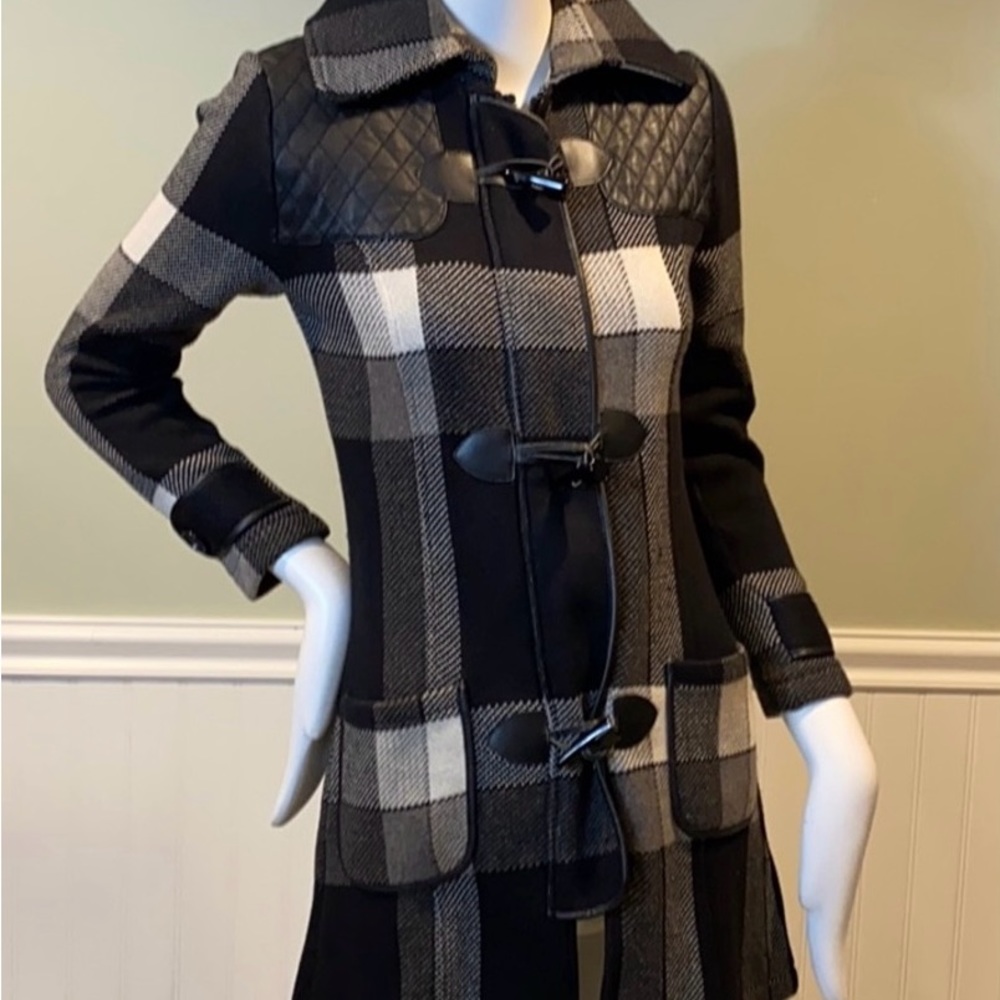 525 Black and White Check coat with leather patches